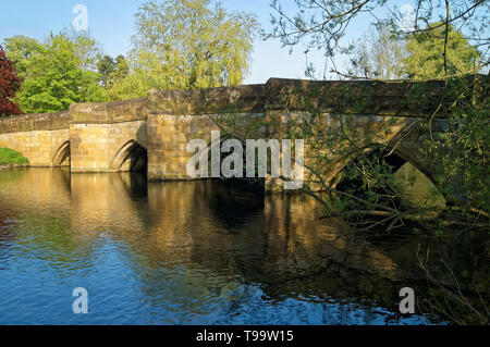 Brücke über den Fluss Wye Bakewell, Derbyshire, Peak District Stockfoto