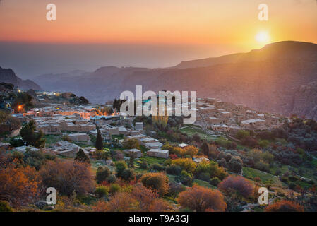 Foto der Dana Reserve in Jordanien am Sonnenuntergang Stockfoto