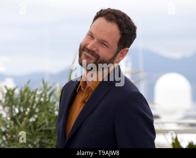 Cannes, Frankreich. 17. Mai 2019. Kyle Marvin am Klettern film Foto an der 72nd Cannes Film Festival, am Freitag, den 17. Mai 2019, Cannes, Frankreich. Foto: Doreen Kennedy/Alamy leben Nachrichten Stockfoto