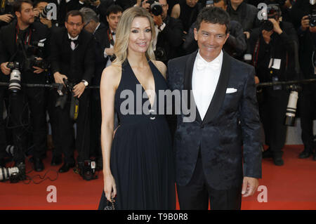 Nicole Kimpel und Antonio Banderas die Teilnahme an der "Schmerz und Herrlichkeit/Dolor y Gloria/Leid und als 'Premiere während der 72Nd Cannes Film Festival im Palais des Festivals am 17. Mai 2019 in Cannes, Frankreich | Verwendung weltweit Stockfoto