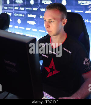 Blast Pro Series Miami eSport Turnier gehalten an Watsco Center Mit: Lukas' gla1ve'Rossander, von Team Astralis Wo: Coral Gables, Florida, United States Wenn: 14 Apr 2019 Credit: Johnny Louis/WENN.com Stockfoto