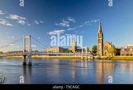 Eindruck von Inverness und die Greig Street Bridge in Schottland Stockfoto