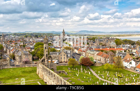 Luftaufnahme über St Andrews in Schottland Stockfoto