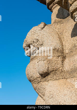 In der Nähe der Skulptur an Olakkannesvara Tempel (Olakkanatha), Mahabalipuram (mamallapuram), Indien Stockfoto