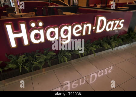 JEDDAH, Saudi-arabien - 21. Dezember 2018: Das Logo der Marke Häagen-Dazs Stockfoto