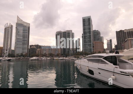 Die Skyline der Zaitunay Bay Marina in Beirut, Libanon Stockfoto