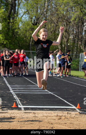 Bilder von einer mittleren Schule Schiene Treffen in Middleton, Wisconsin, USA. Stockfoto