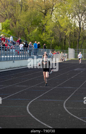 Bilder von einer mittleren Schule Schiene Treffen in Middleton, Wisconsin, USA. Stockfoto