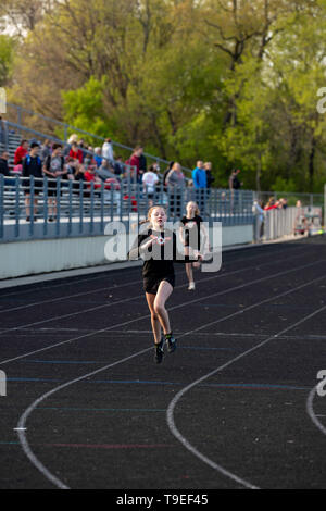 Bilder von einer mittleren Schule Schiene Treffen in Middleton, Wisconsin, USA. Stockfoto