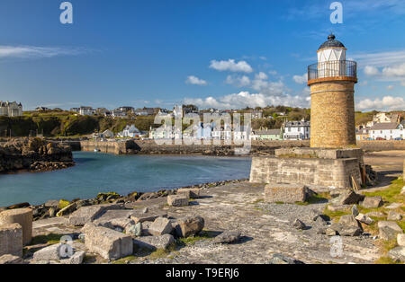 Leuchtturm und Hafen von Portpatrick in Dumfries und Galloway in Schottland Stockfoto