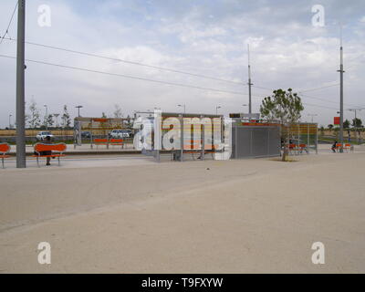 Montpellier, moderne Straßenbahn, Linie 2, Georges Pompidou Stockfoto