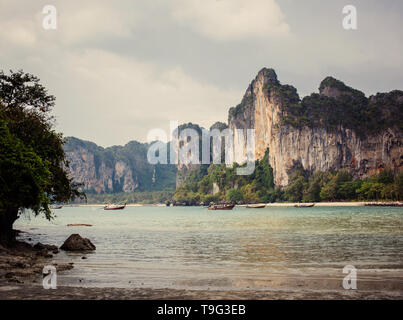 Die schöne Aussicht in Insel Krabi Railay. Stockfoto