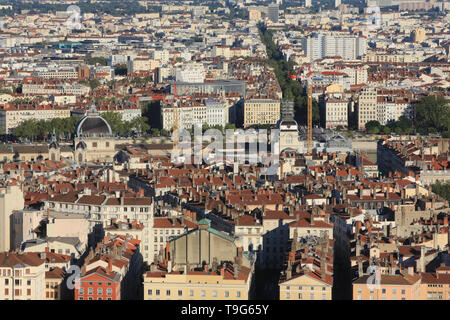 Vue Panoramique depuis La Colline de Notre-Dame de Fourvière. Lyon/Panoramablick aus der Sicht von Notre Dame De Fourviere Hill. Stockfoto