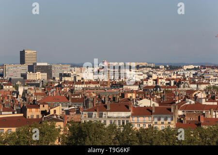 Vue Panoramique depuis La Colline de Notre-Dame de Fourvière. Lyon/Panoramablick aus der Sicht von Notre Dame De Fourviere Hill. Stockfoto