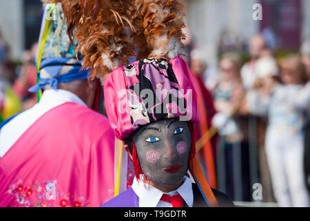 Iberischen Maske International Festival (FIMI). Parade der Kostüme und traditionelle Masken von Iberia. Stockfoto