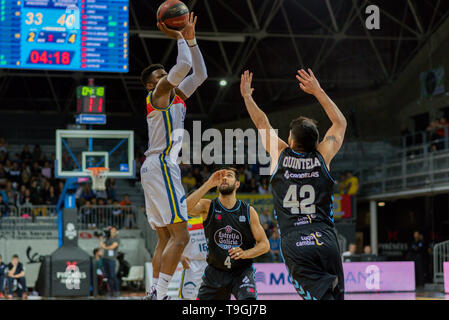 Andorra La Vella, Andorra Spieler in Aktion in der Liga ACB Endesa Übereinstimmung zwischen Mora Banc Andorra BC und CB Breogan, Endstand 91 - 87, am 18. Mai 2019 Stockfoto