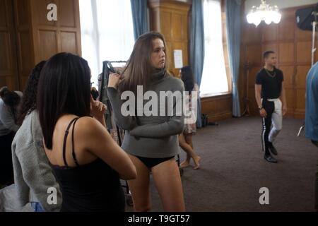 Backstage Leicester Fashion Week 2018 Stockfoto