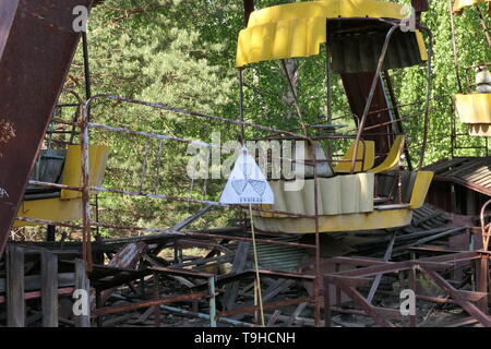 Das Riesenrad in der verlassenen Pripyat Vergnügungspark, der Sperrzone von Tschernobyl, Ukraine Stockfoto