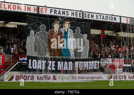 Oss, Niederlande. 19 Mai, 2019. OSS, 19-05-2019, Stadion TOP Oss, Niederländisch Keuken Kampioen divisie Saison 2018/2019 Play Off. Banner vor dem Spiel TOP Oss-Sparta (Play-off). Credit: Pro Schüsse/Alamy leben Nachrichten Stockfoto