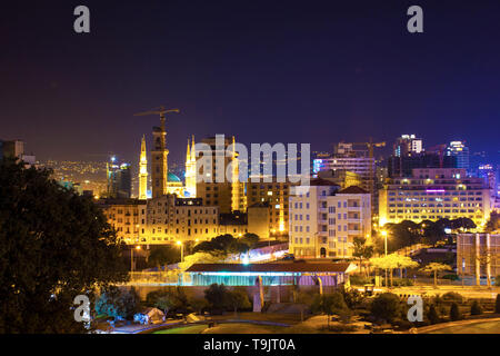 Tripoli, Libanon - Januar 15, 2016: Blick auf die Nacht in der Innenstadt von Tripolis, Libanon Stockfoto