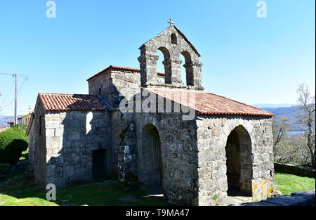 Der westgoten vor Romanische Sehenswürdigkeiten. Santa Comba de Bande mittelalterliche Kirche, Ourense, Spanien. Stockfoto