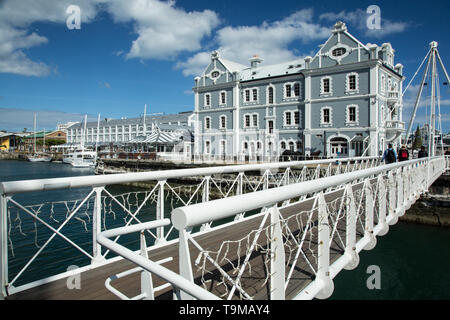 Swing Bridge an der V&A Waterfront in Kapstadt, Südafrika Stockfoto