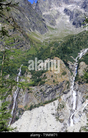 La Mer de Glace. Petit âge glaciaire. Bloc de Granit et cordons morainiques. Montenvers. Haute-Savoie. Frankreich. Stockfoto