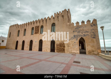 Die Chipiona Castle ist eine alte Festung, in der Gemeinde von Chipiona, in der Provinz Cadiz, Spanien. Stockfoto