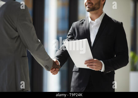 Das Abkommen zur Zusammenarbeit mit der neuen Gesellschaft Stockfoto