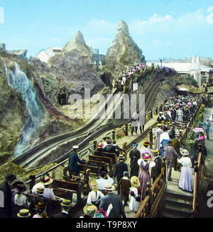 Scenic Railway an der Franco-britischen Ausstellung, Weiße Stadt, London 1908 Stockfoto