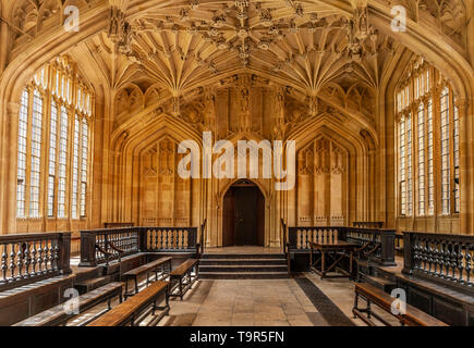 Universität Oxford Bodleian Library der Divinity School. Stockfoto