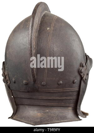 Einem Süddeutschen burgonet, ca. 1600 Zweiteilige geschwärzt Schädel mit gedrehten Kamm, umliegende Futter Nieten und wies Peak. Neck-Guard von drei verschiebbaren lames. Schwenkbare, löchrig Wange-Stücke (in der Vergangenheit) ersetzt und später Kinnriemen. Höhe 28 cm. historischen, geschichtlichen, defensive Waffen, Waffen, Waffen, Waffen, arm, die Bekämpfung von Geräte-, Objekt, Objekte, Stills, Clipping, Clippings, Ausschneiden, Ausschneiden, Ausschnitten, Utensilien, Ausrüstung, Geräte, 17. Jahrhundert, Additional-Rights - Clearance-Info - Not-Available Stockfoto