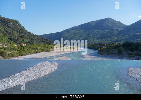 Var River in der Nähe von Saint Martin du Var, Alpes Maritimes, Südfrankreich Stockfoto