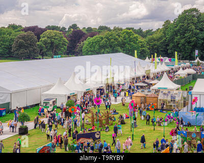 Luftbild vom RHS Tatton Park im Garten arbeiten zeigen, die jährlich in Cheshire, Großbritannien. Stockfoto