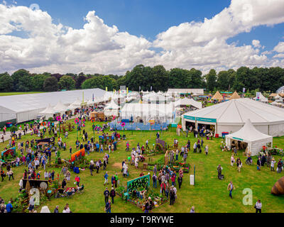 Luftbild vom RHS Tatton Park im Garten arbeiten zeigen, die jährlich in Cheshire, Großbritannien. Stockfoto