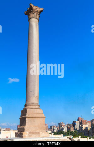 Pompeys Säule, Alexandria, Ägypten. Dieses römischen Siegessäule wurde in 297 AD gebaut Stockfoto