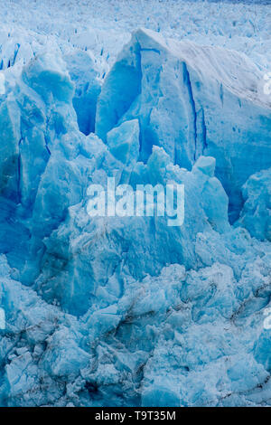 Detail Bilder der Gletscher Perito Moreno im Nationalpark Los Glaciares in Patagonien Region von Argentinien, an der südlichen Spitze von Südamerika. Stockfoto