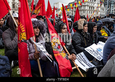 Am zehnten Jahrestag, Tamilen versammeln sich in London den Völkermord von 2009, als die tamilischen Menschen waren an den Händen des srilankischen Militärs massakriert zu erinnern. Über 140.000 tamilischen Menschen wurden vermisst. Stockfoto