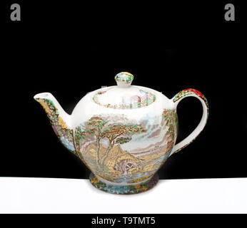 James Sadler und Söhne, Alte Mühle Teekanne Name: JJames Sadler und Söhne, Alte Mühle Teekanne Datum: Veranstaltung: Adresse/Ort: Sandyford, Stoke-on-Trent James Sa Stockfoto