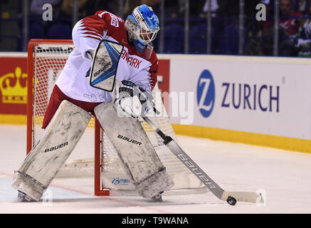 Kosice, Slowakei. 20 Mai, 2019. Eishockey: Wm, Kanada, Dänemark, Vorrunde, Gruppe A, 6. Spieltag in der Arena. Dänemarks Torhüter Patrick Galbraith in Aktion. Credit: Monika Skolimowska/dpa-Zentralbild/dpa/Alamy leben Nachrichten Stockfoto