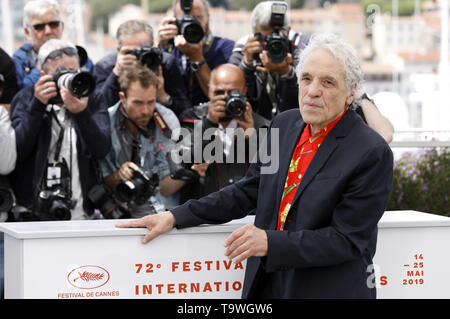 Cannes, Frankreich. 20 Mai, 2019. Abel Ferrara an der 'Tommaso' Fotoshooting während der 72Nd Cannes Film Festival im Palais des Festivals am 20. Mai 2019 n Cannes, Frankreich | Verwendung weltweit Quelle: dpa/Alamy leben Nachrichten Stockfoto