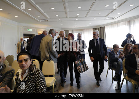 Neapel, Italien. 21 Mai, 2019. 21/05/2019 NAPOLI, Emma Bonino lista PiÂ Europa presenta i candidati per le prossime Europee 2019 Presso l'Hotel Terminus Kredit: Fabio Sasso/ZUMA Draht/Alamy leben Nachrichten Stockfoto