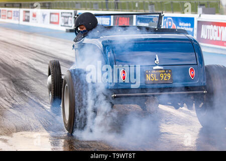 VHRA Vintage Staatsangehörigen Rennen treffen, Santa Pod Raceway, April 2019 Stockfoto