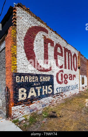 Ghost Zeichen für cremo Zigarre in Sprague, Washington State, USA [kein Eigentum Freigabe: Nur für redaktionelle Lizenzierung verfügbar] Stockfoto