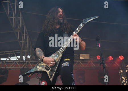 Sepultura Rock Band, an diesem Sonntagmorgen (19), in der Innenstadt von São Paulo, Brasilien, während der kulturelle Umbruch. Die Band spielte auf der Bühne. Stockfoto