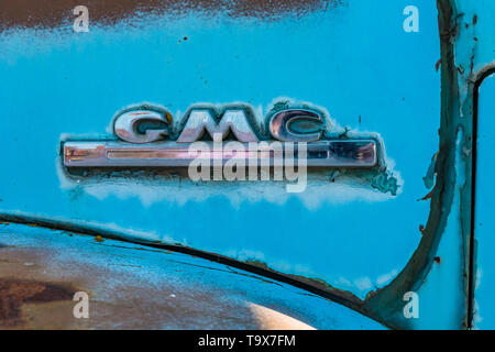 GMC Logo auf einem alten Pickup in Sprague, Washington State, USA Stockfoto