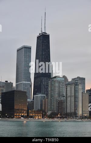 Die legendären John Hancock Center in der Nähe von North Nachbarschaft, Chicago, Illinois, USA Stockfoto