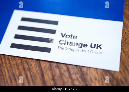 London, UK, 20. Mai 2019: Eine Nahaufnahme der Ändern UK Logo auf eine Informationsbroschüre. Ändern UK â € "Die unabhängige Gruppe (ChUK) ist eine zentristische, Pro Stockfoto