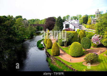 Ein Spaziergang um in Alloway Ayrshire der Geburtsort von Robert (rabbie) brennt. Stockfoto