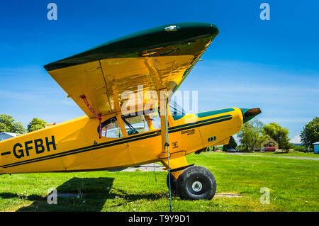 Mai 7, 2019 - Delta British Columbia: Single Engine prop Bearhawk 250 HP Flugzeug bei Delta Erbe Airpark auf sonnigen Tag geparkt. Stockfoto